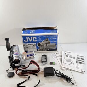 JVC GR-SXM730U Super VHS-C Camcorder W/ Battery Remote Charger Strap Manual Box
